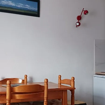 Апартаменты Cosy 2 A 4 Personnes Au Coeur Des Hautes-pyrenees Сент-Мари-де-Кампан