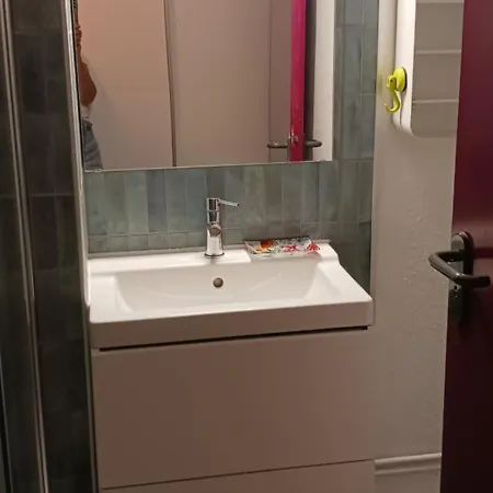 Cosy 2 A 4 Personnes Au Coeur Des Hautes-pyrenees شقة سانت-ماري-دي-كامبان
